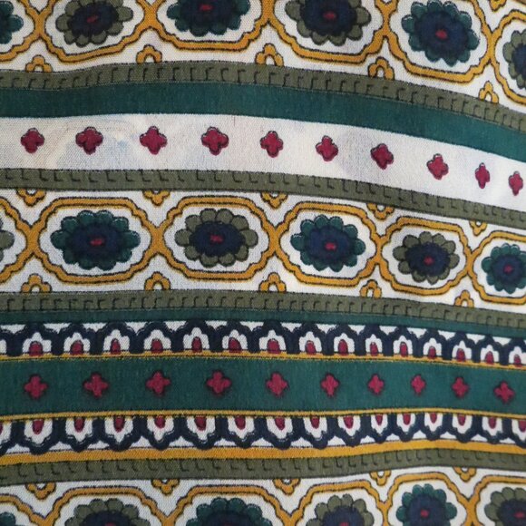 Club 7 Echo scarf - Picture 11 of 15